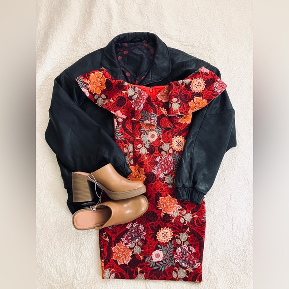 GUESS off the shoulder bold floral bodycon dress - Picture 2 of 8